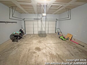 Building Photo - 9721 Sandy Rdg Wy