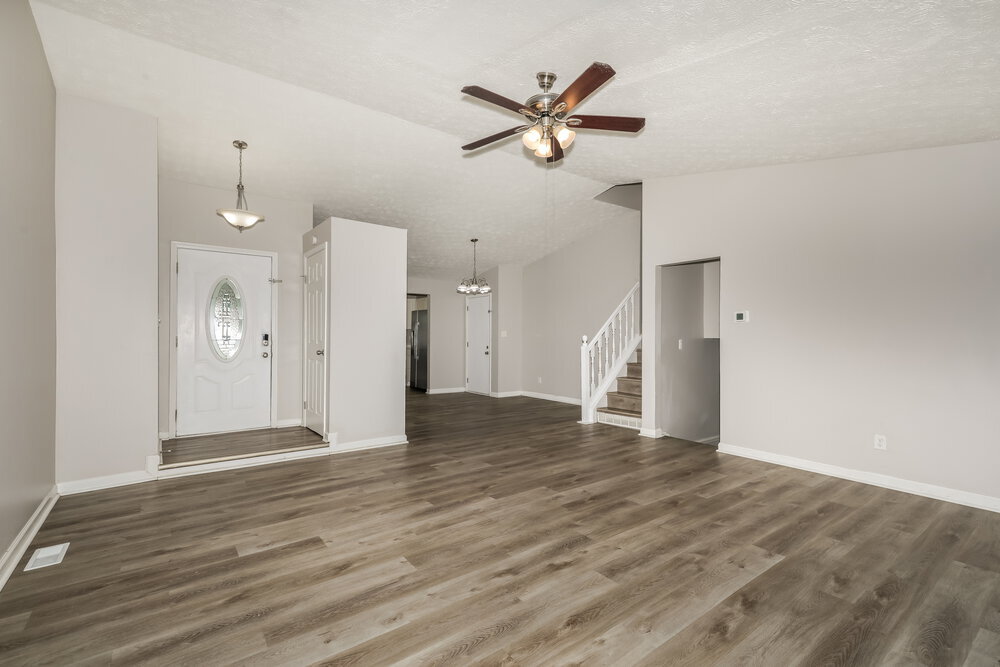 Building Photo - 1531 Creekside Ln