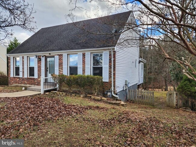 Building Photo - 5625 Reardon Ln