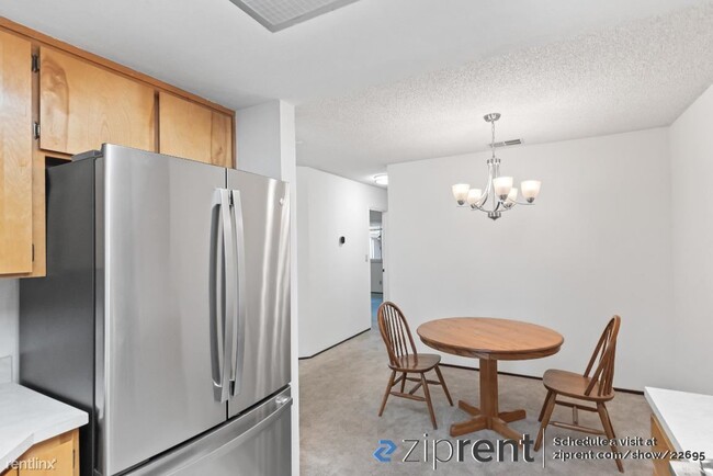 Building Photo - 2 br, 2 bath Condo - 516 Shadowgraph Drive...