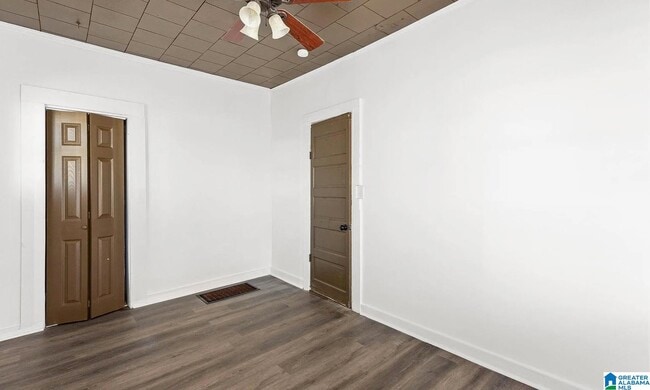 Building Photo - 3175 Allison-Bonnett Memorial Dr