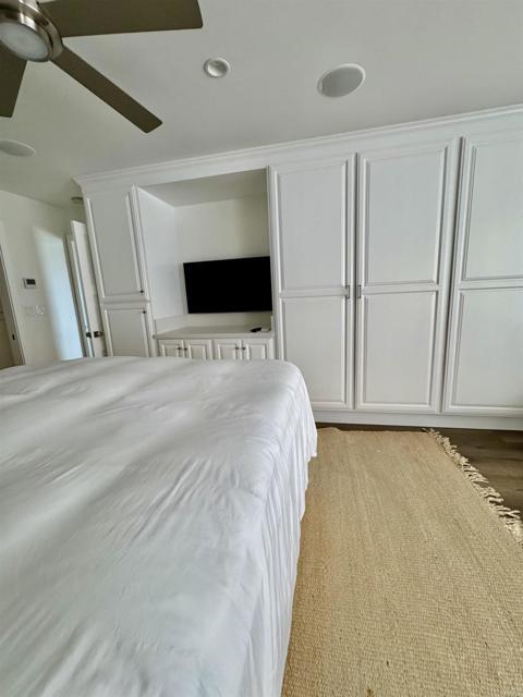 Building Photo - 1552 Camino Del Mar