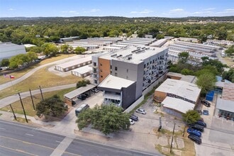 Building Photo - 6444 Burnet Rd