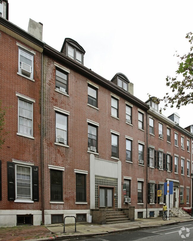 Primary Photo - 908-910 Pine St