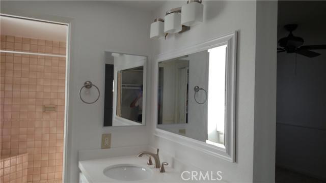 Building Photo - 29486 Vista Plaza Dr