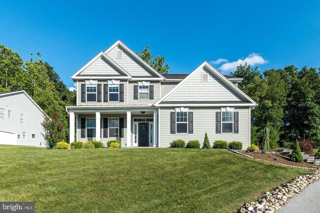 Building Photo - 306 Liam Ln
