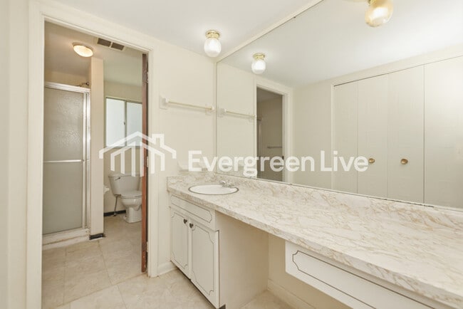 Building Photo - 4431 Procuniar Dr