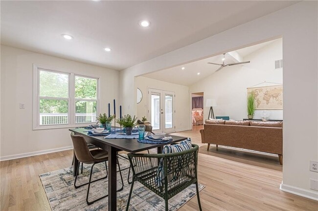 Building Photo - 4523 Runnemede Rd NW