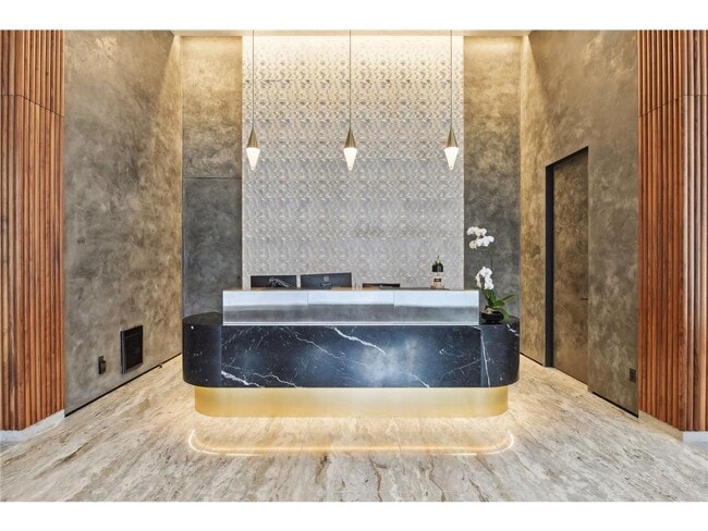 Building Photo - 255 Hennepin Ave