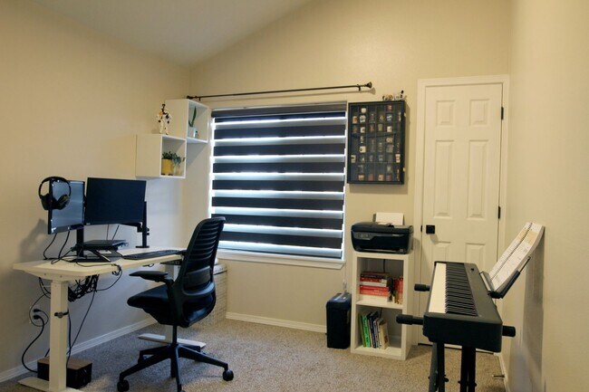 Building Photo - Updated Craftsman on Corner Lot in Aloha~ ...