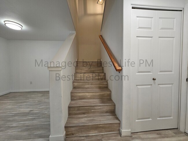 Building Photo - 16065 SW Audubon St