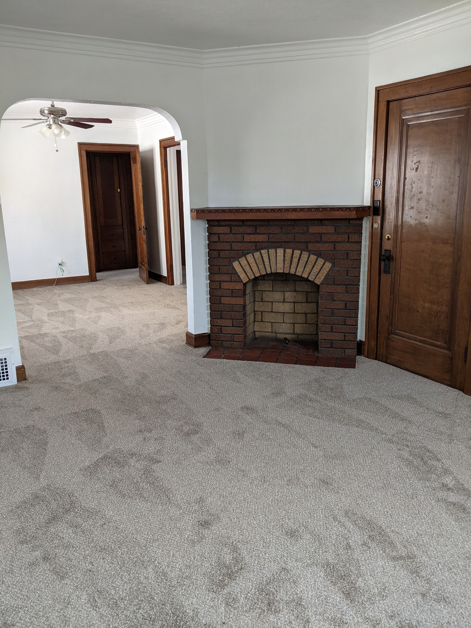 Family room - 3703 W 133rd St