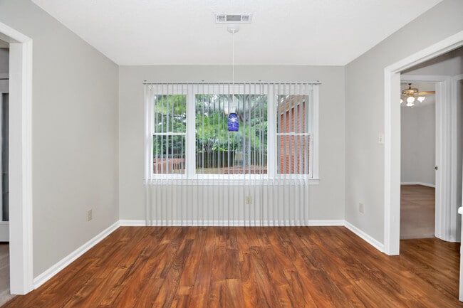 Building Photo - 177 Merganser Blvd