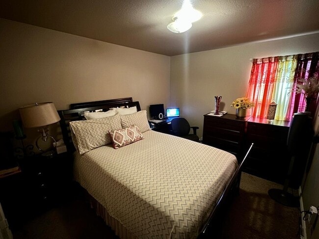 Building Photo - 4650 Stonewall Cove