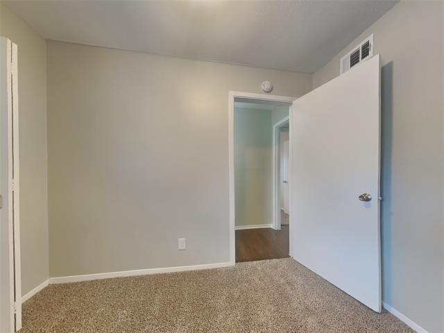 Building Photo - 1401 Wisteria Way
