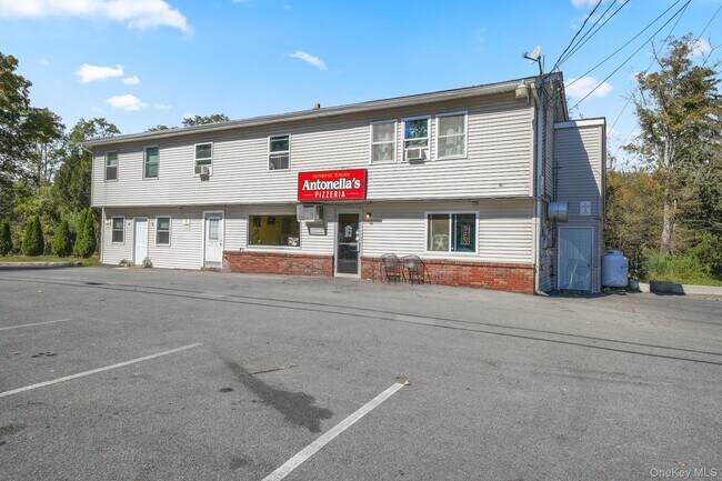 Building Photo - 2452 NY-207