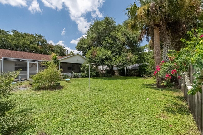 Building Photo - 7175 Durban Ave