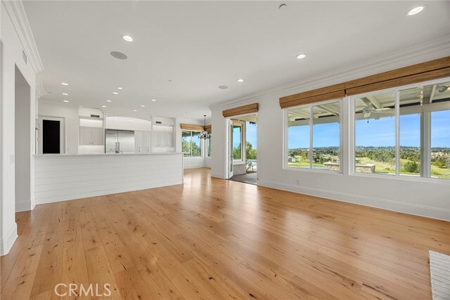 Building Photo - 2309 Skyline Dr