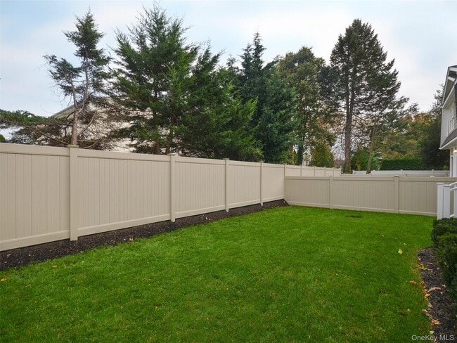 Building Photo - 30 Dunes Ln