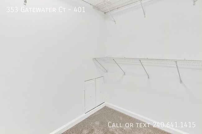 Building Photo - 353 Gatewater Ct