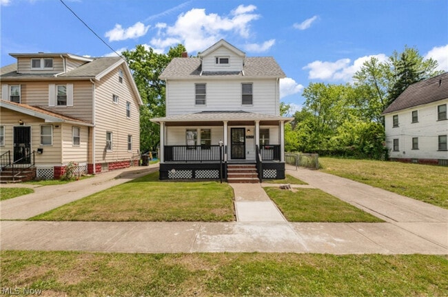 Building Photo - 3635 E 133rd St