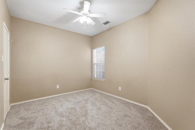 Building Photo - 9229 Chesapeake Ln