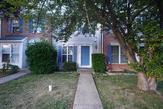 Building Photo - 7480 Catterick Ct