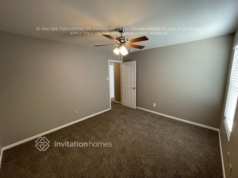 Building Photo - 1628 Bray Dr