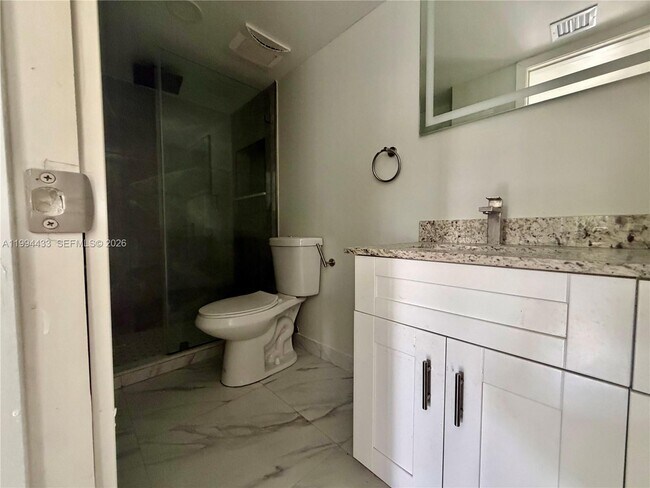 Building Photo - 488 NE 18th Ave