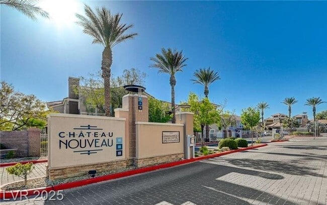 Building Photo - SOUTHWEST GATED 2-BED, 2-BATH FIRST-FLOOR ...