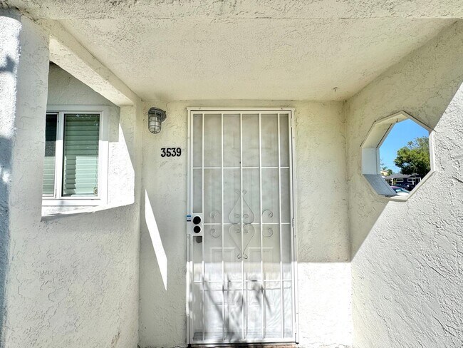 Building Photo - 3539-3541 Clairemont Mesa Blvd
