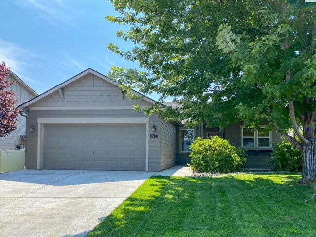 Primary Photo - 3 Bed/2 Bath Richland House
