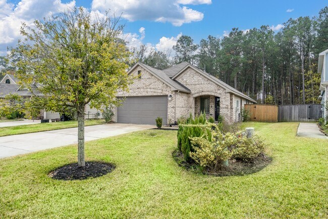 Building Photo - 17568 Rosewood Manor Ln