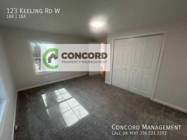 Building Photo - 123 Keeling Rd W