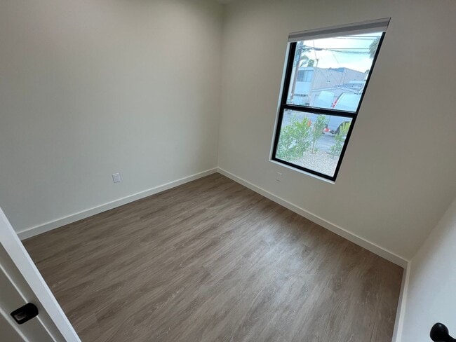 Building Photo - 1059 Turquoise St