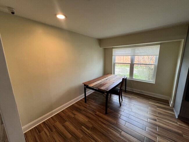 Building Photo - Spacious 5BR Home in Avalon – Dual Master Suites + Modern Updates!