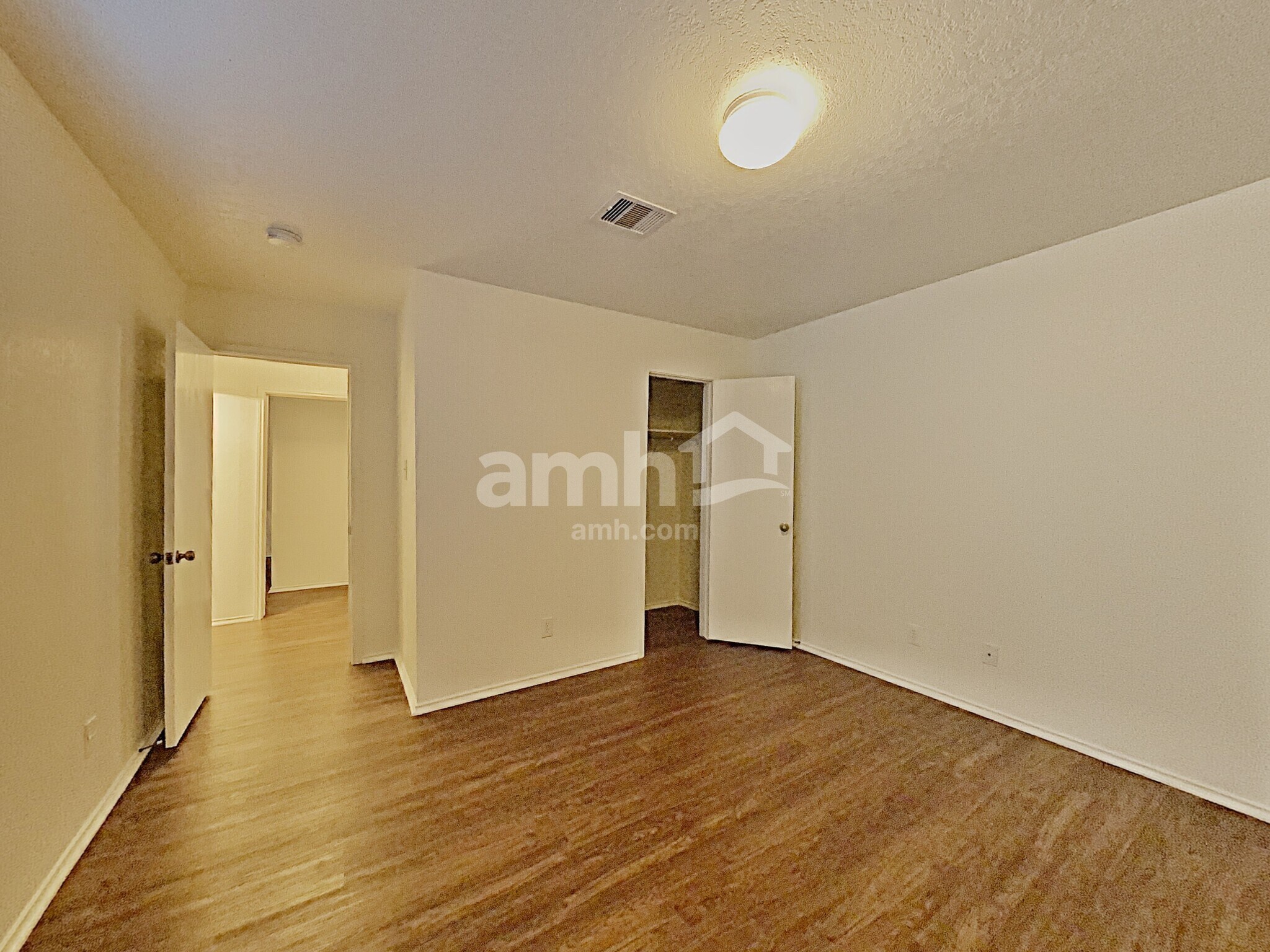 Building Photo - 1326 Hunt Crossing