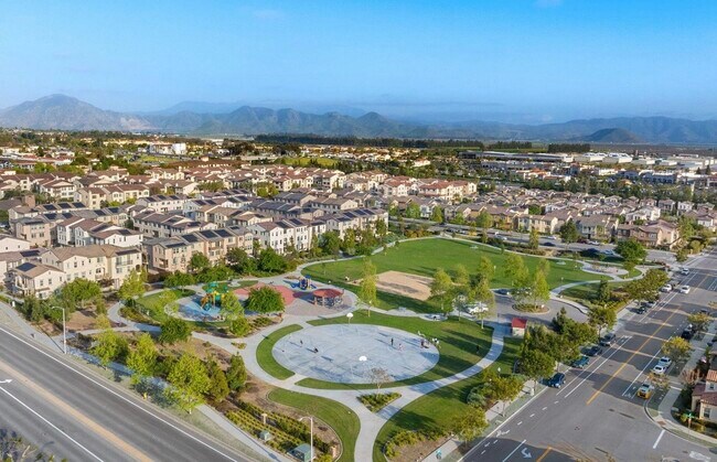 Building Photo - 251 Santa Susana Rd