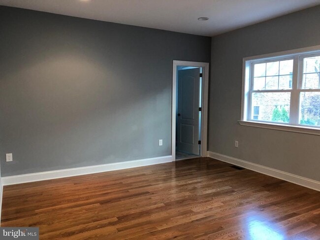 Building Photo - 3605 Quesada St NW