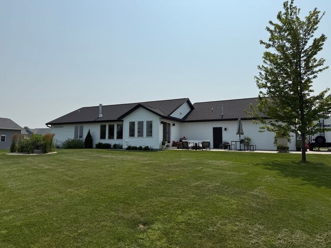 Building Photo - Executive Rental – Custom 5-Bedroom, 3.5-B...
