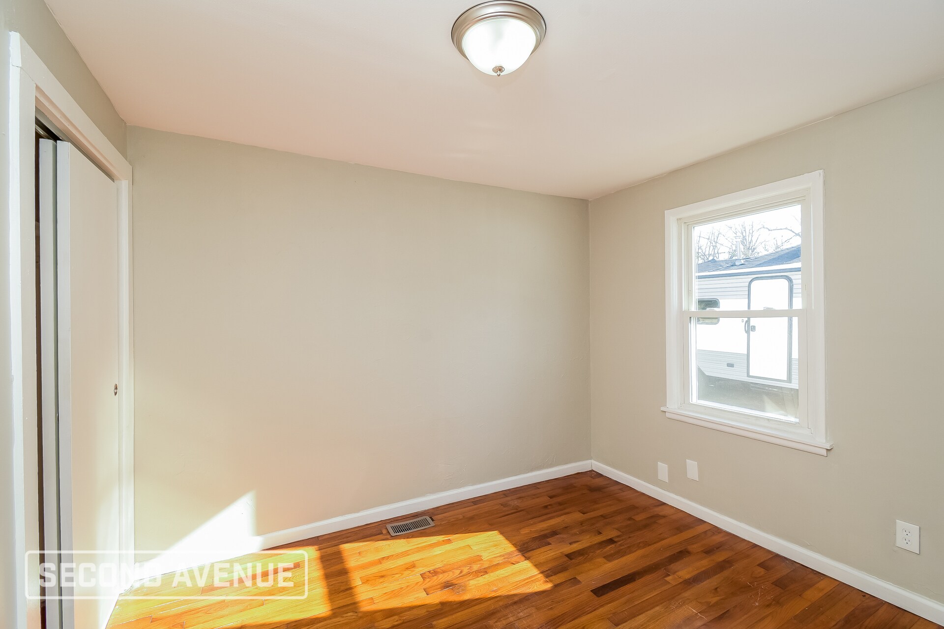 Building Photo - 3645 N Sadlier Dr