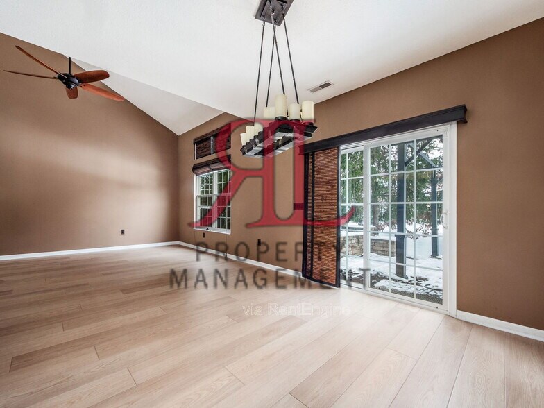 Building Photo - 7826 Scioto Crossing Blvd