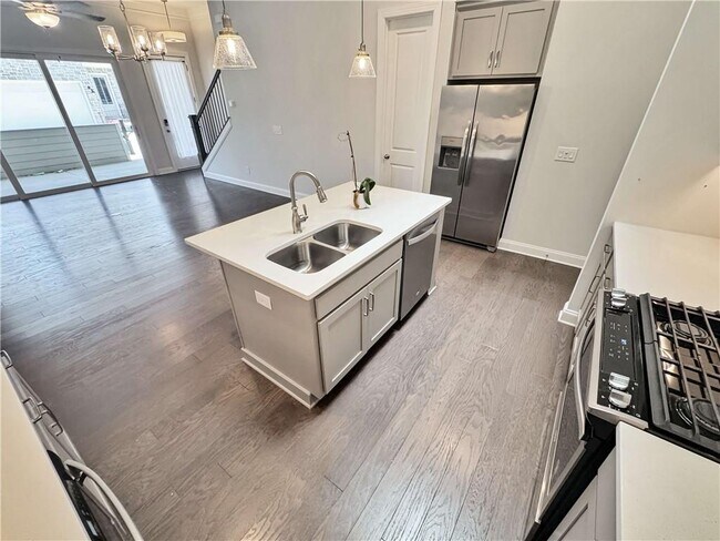 Building Photo - 671 Stickley Oak Way
