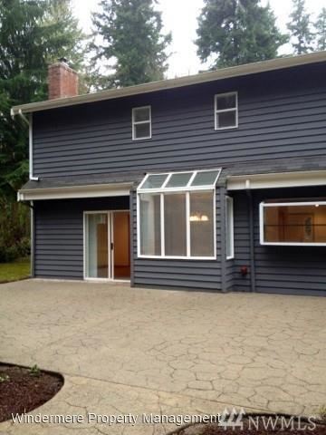 Building Photo - 3 br, 3.5 bath House - 9067 NE Hidden Cove...