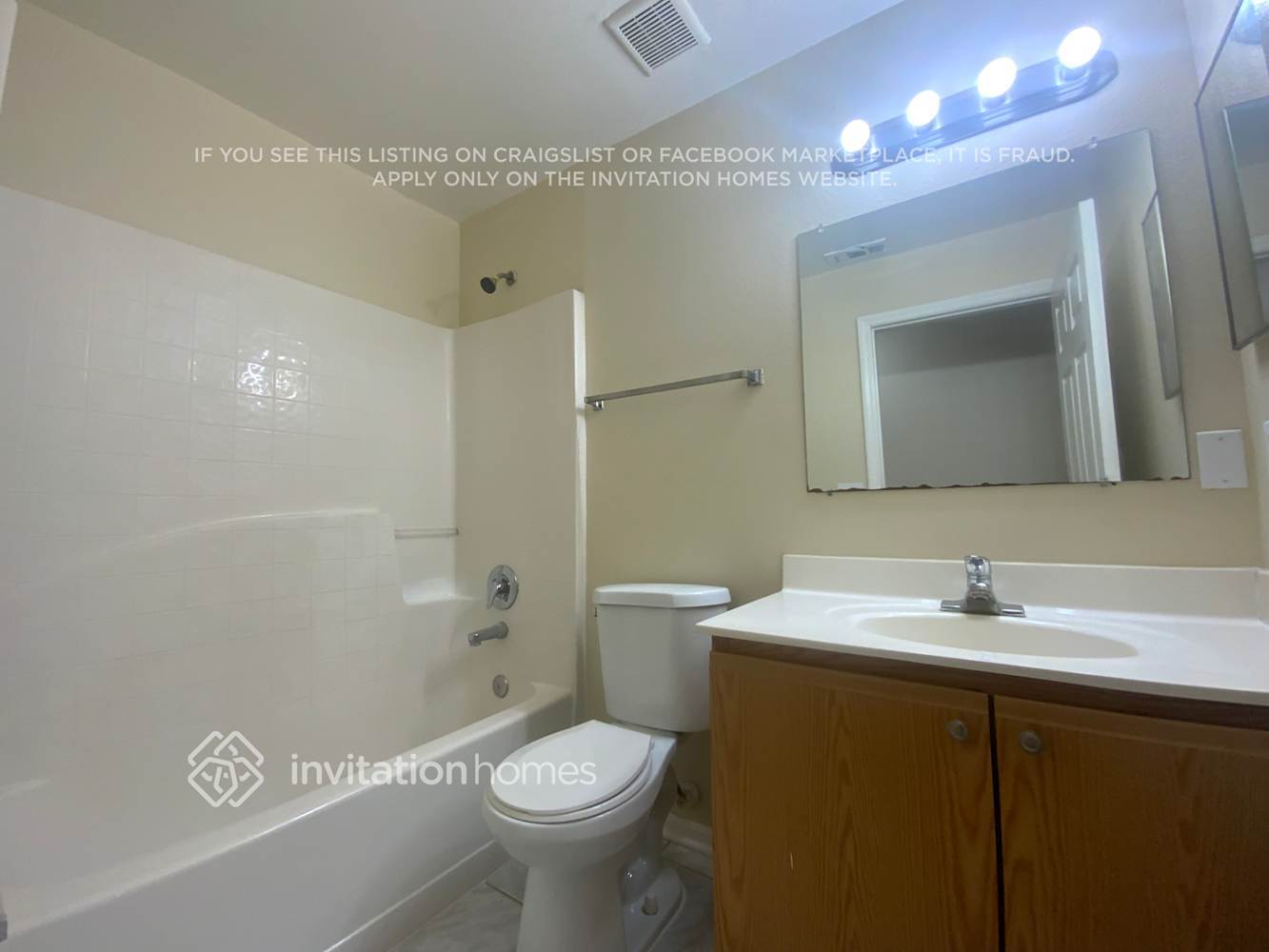 Building Photo - 3121 Turret Dr