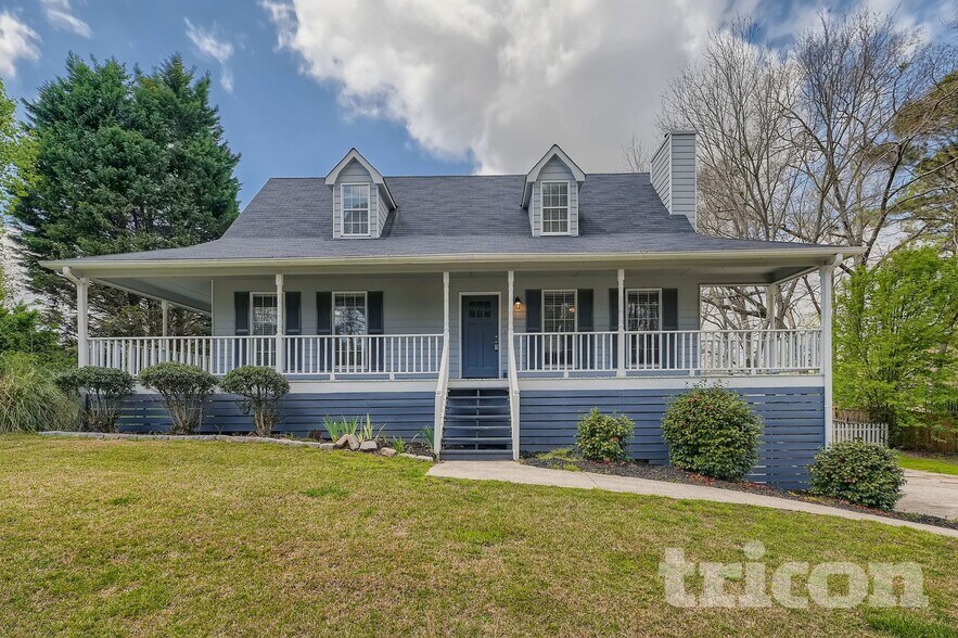 Building Photo - 757 Cedarcrest Rd