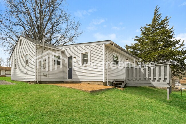 Building Photo - 13 St Benedict Ct