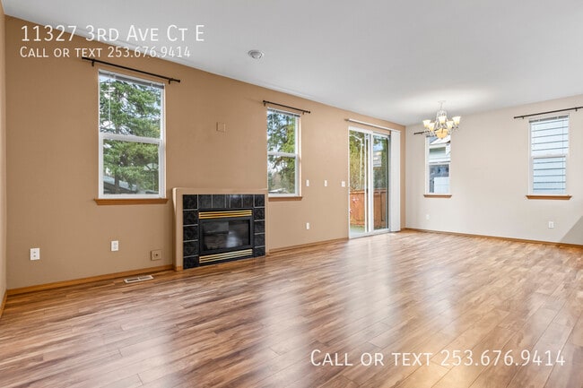 Building Photo - 11327 3rd Ave Ct E