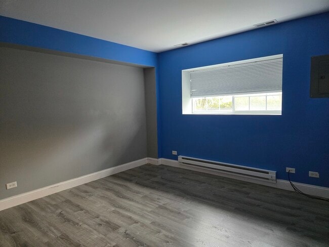 Building Photo - 552 Richard Brown Blvd