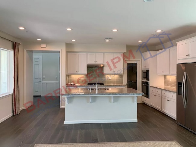 Building Photo - House is occupied *DO NOT DISTURB TENANTS* Call office with any questions